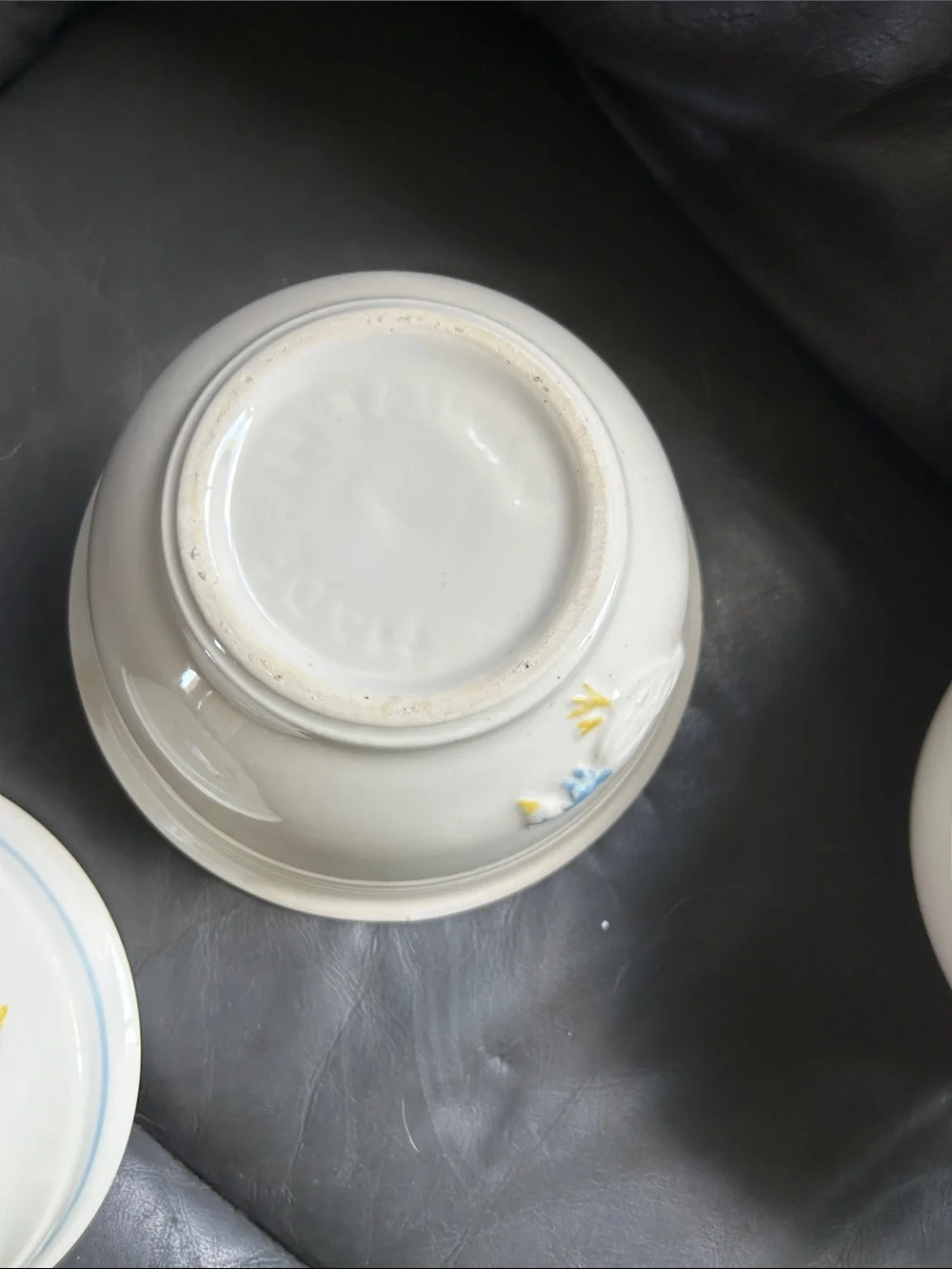 Cream Ceramic Nesting Mixing Bowls with Blue Accent - Set of 3